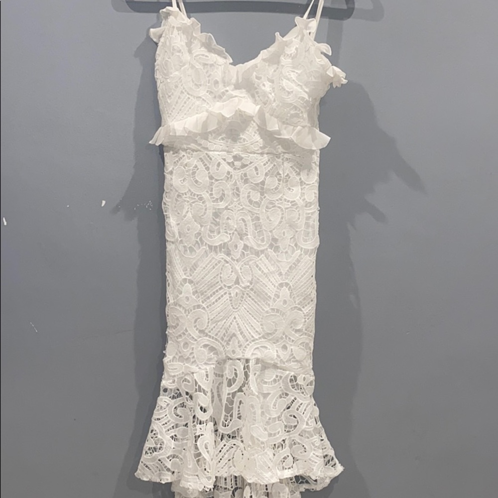 White dress with patterns